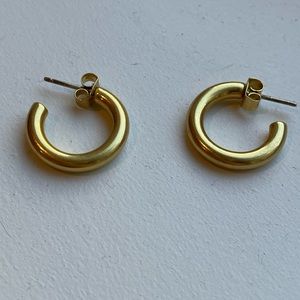 Madewell - Chunky Small Hoop Earrings in Pale Gold